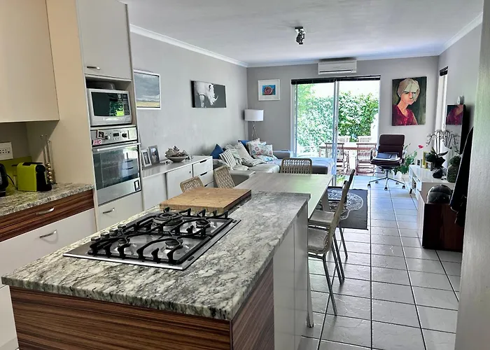 Tranquil Haven With Uninterrupted Power, A Serene Oasis In The Heart Of Cape Town